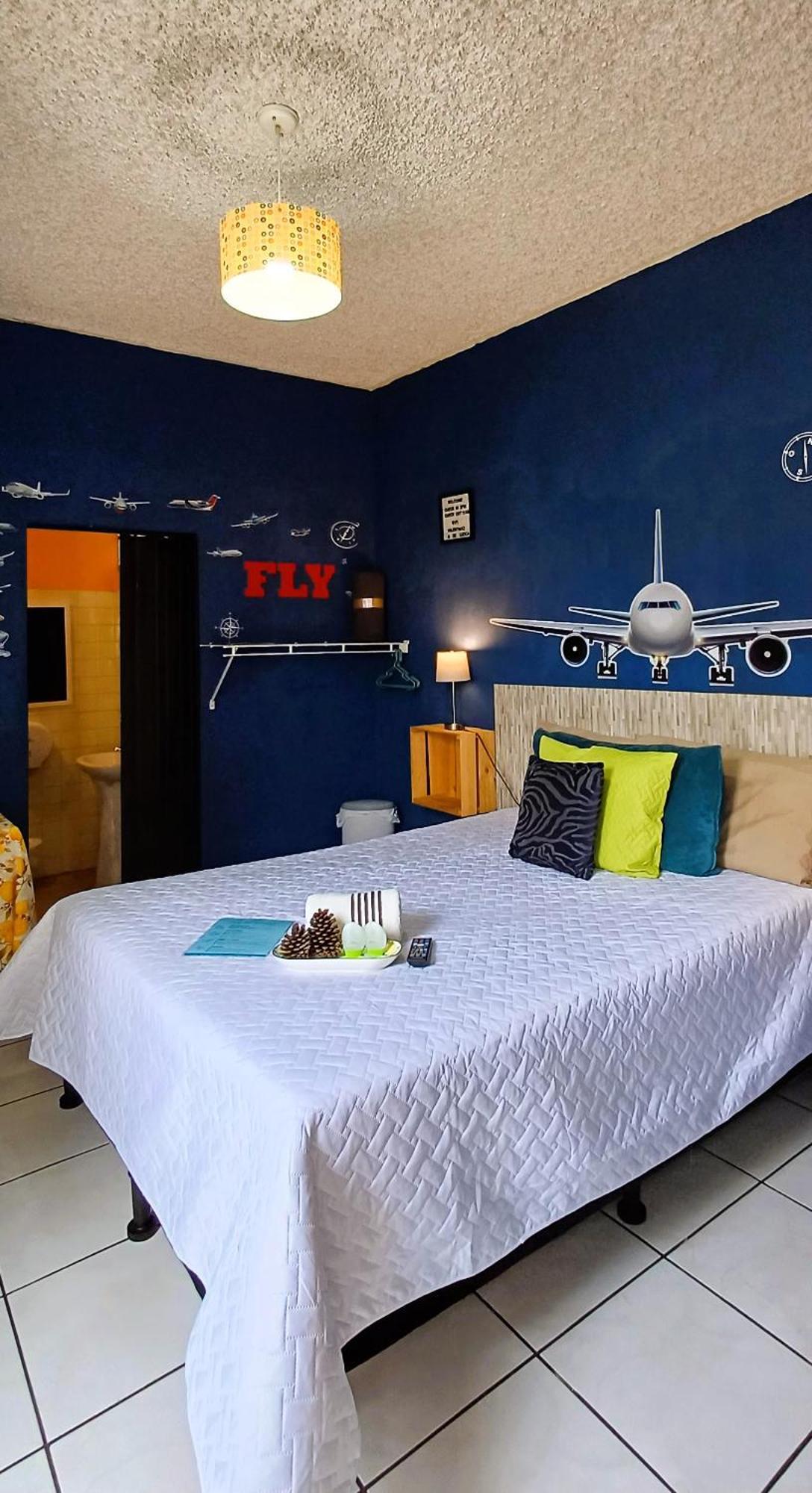 Hostal De Lucca Ville de Guatemala Extérieur photo